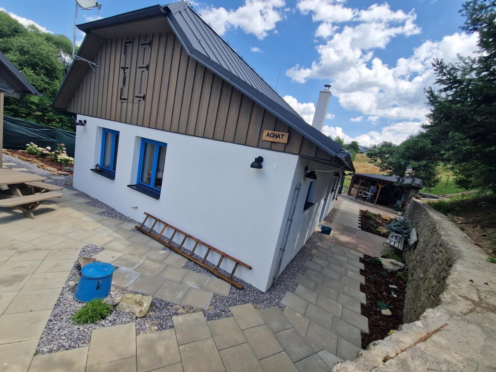 Chalupka Opal A Chalupa Achat Na Luke Lukahuta Chaletstiavnica Banska Stiavnica Na Samote - Samoobsluzny Pristup Cez Pin-Kod Nonstop Eksteriør bilde